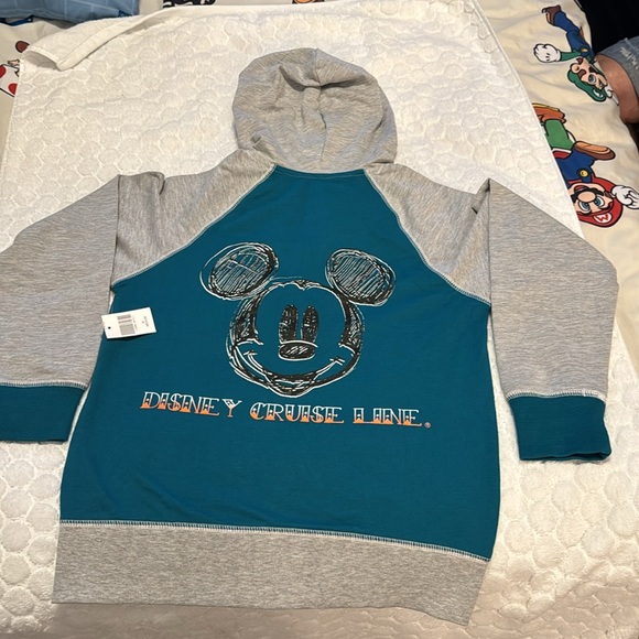 Disney cruise sweater Medium brand New - Picture 12 of 13
